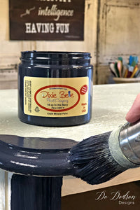 In the Navy Chalk Mineral Paint | Dixie Belle Paint Co.